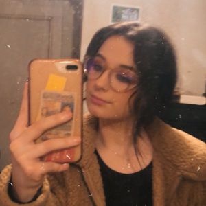 Meet your Posher, Haley